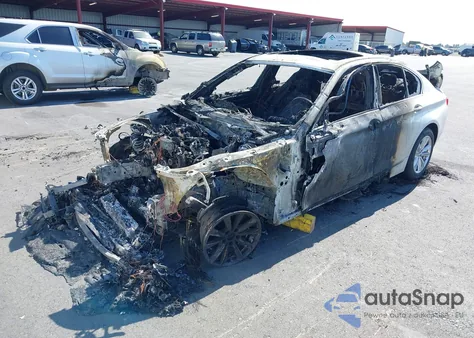 2015 BMW 528I из США, поврежденный, VIN WBA5A5C56FD524081